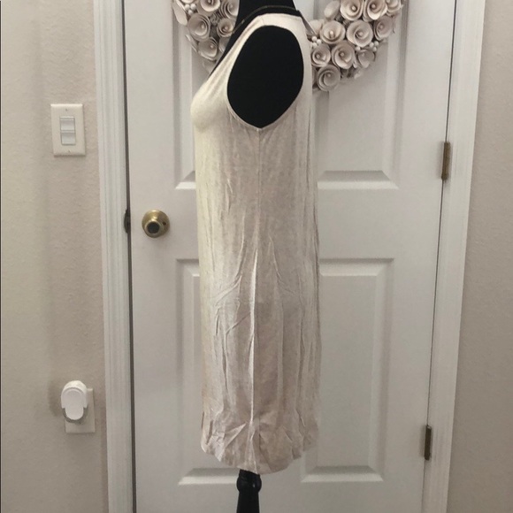 Oatmeal Midi vneck asymmetrical dress - Picture 3 of 5